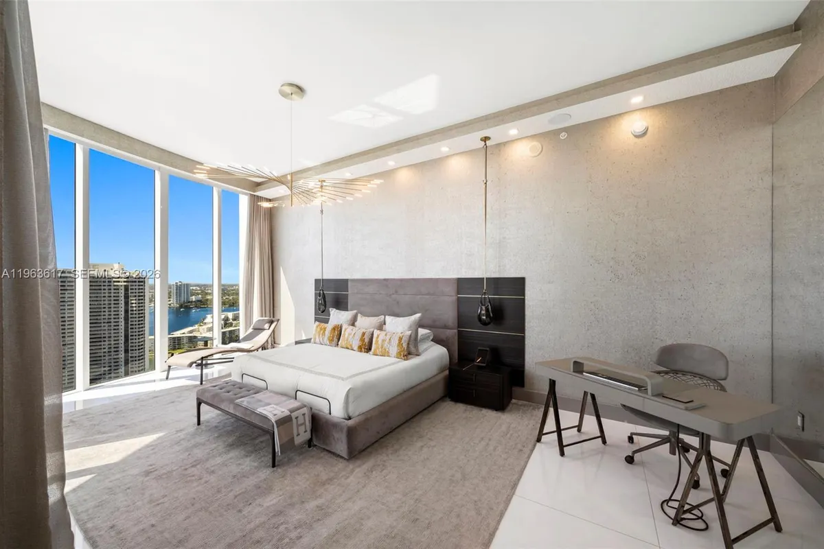 4100 Island Blvd # 1, Aventura FL 33160