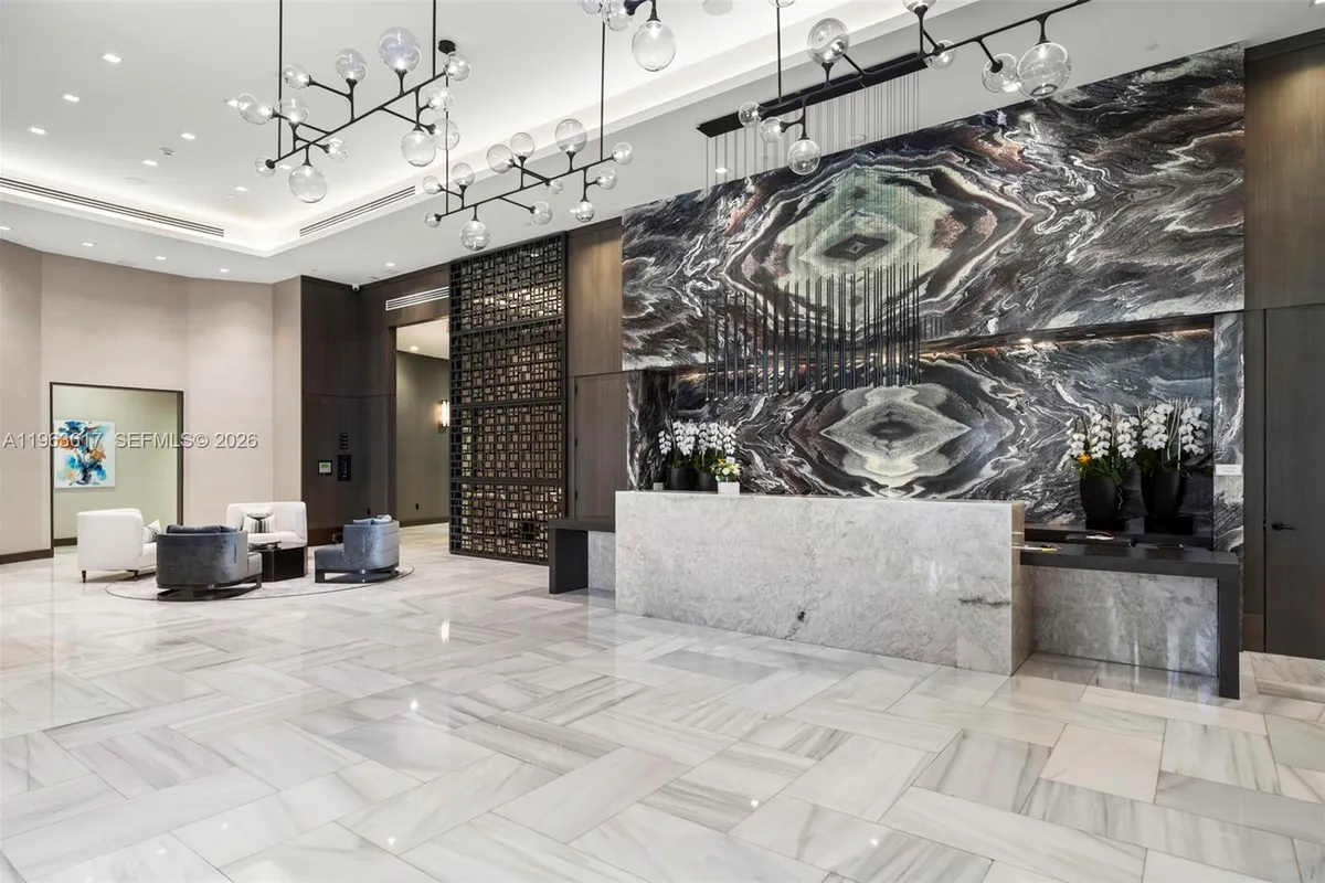 4100 Island Blvd # 1, Aventura FL 33160