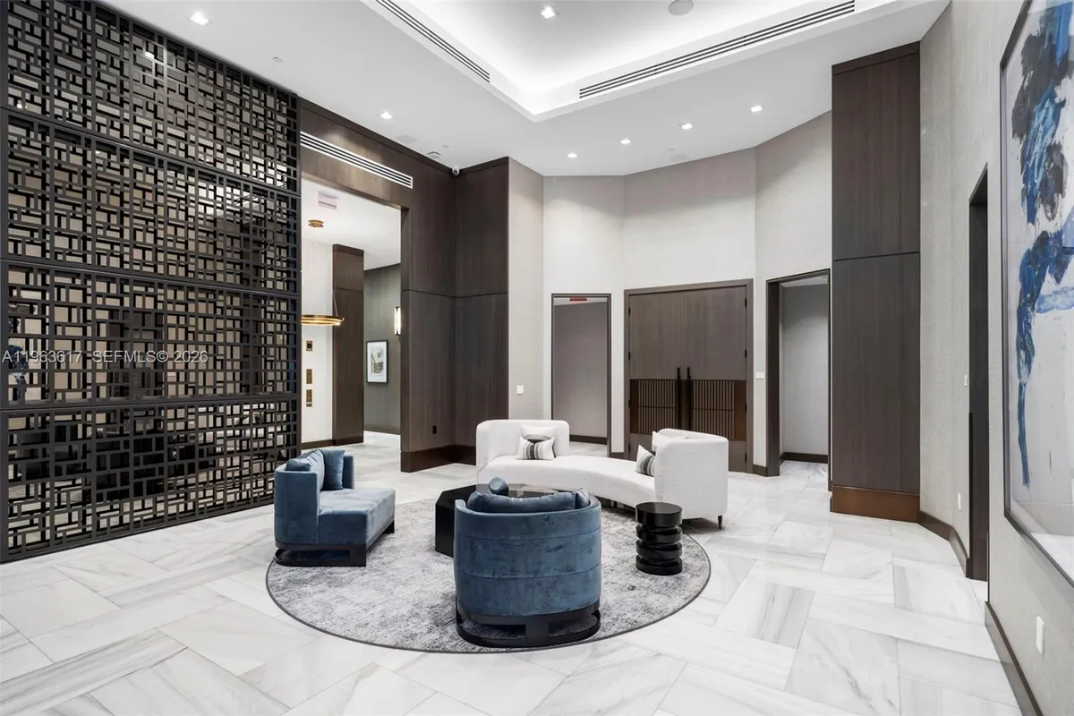 4100 Island Blvd # 1, Aventura FL 33160