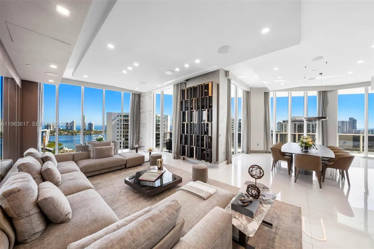 4100 Island Blvd # 1, Aventura FL 33160