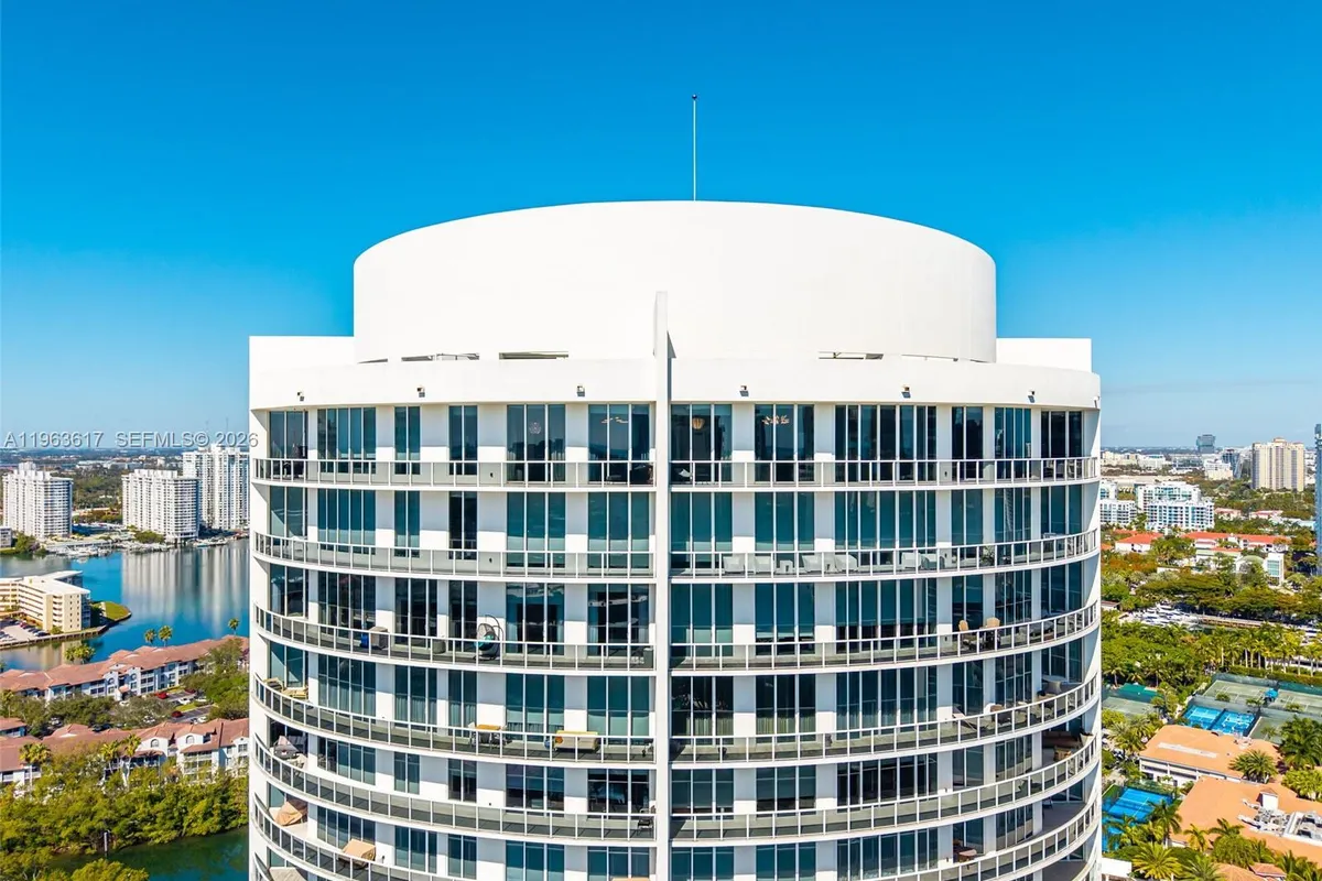 4100 Island Blvd # 1, Aventura FL 33160