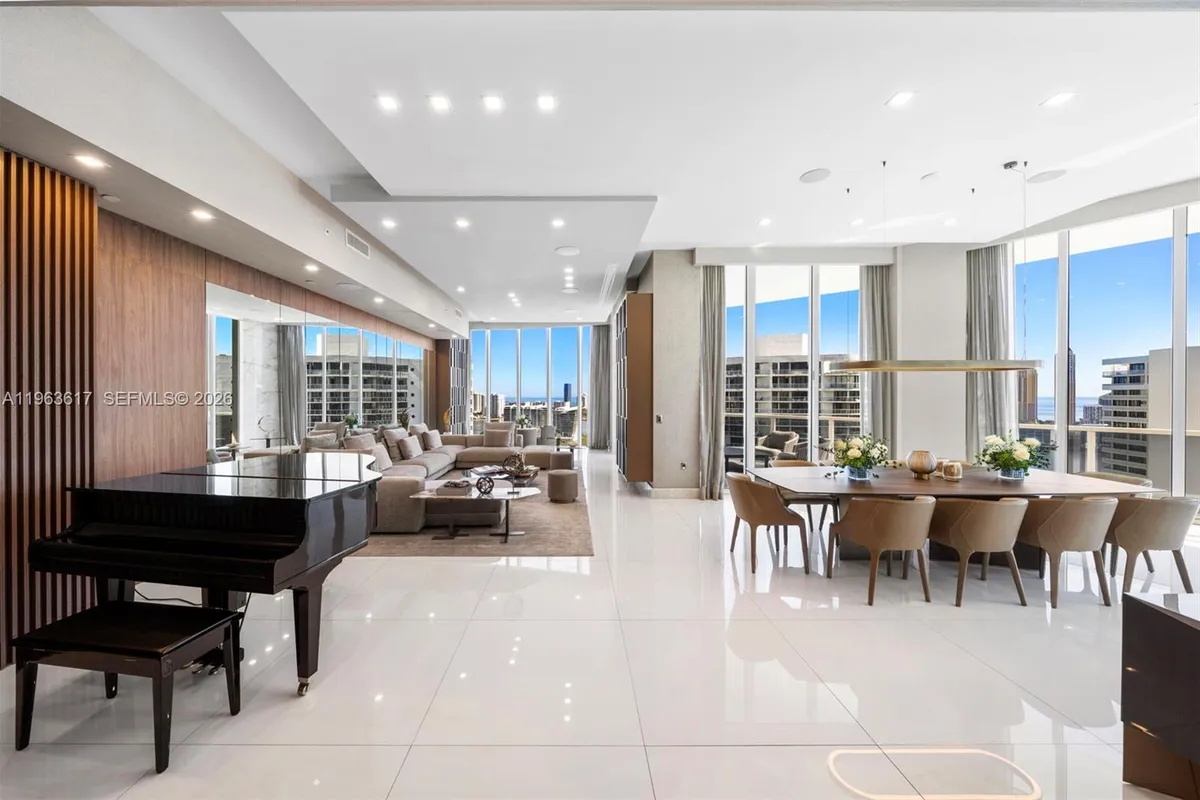 4100 Island Blvd # 1, Aventura FL 33160