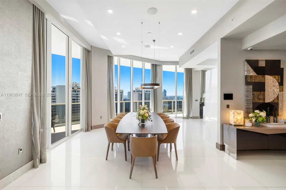 4100 Island Blvd # 1, Aventura FL 33160