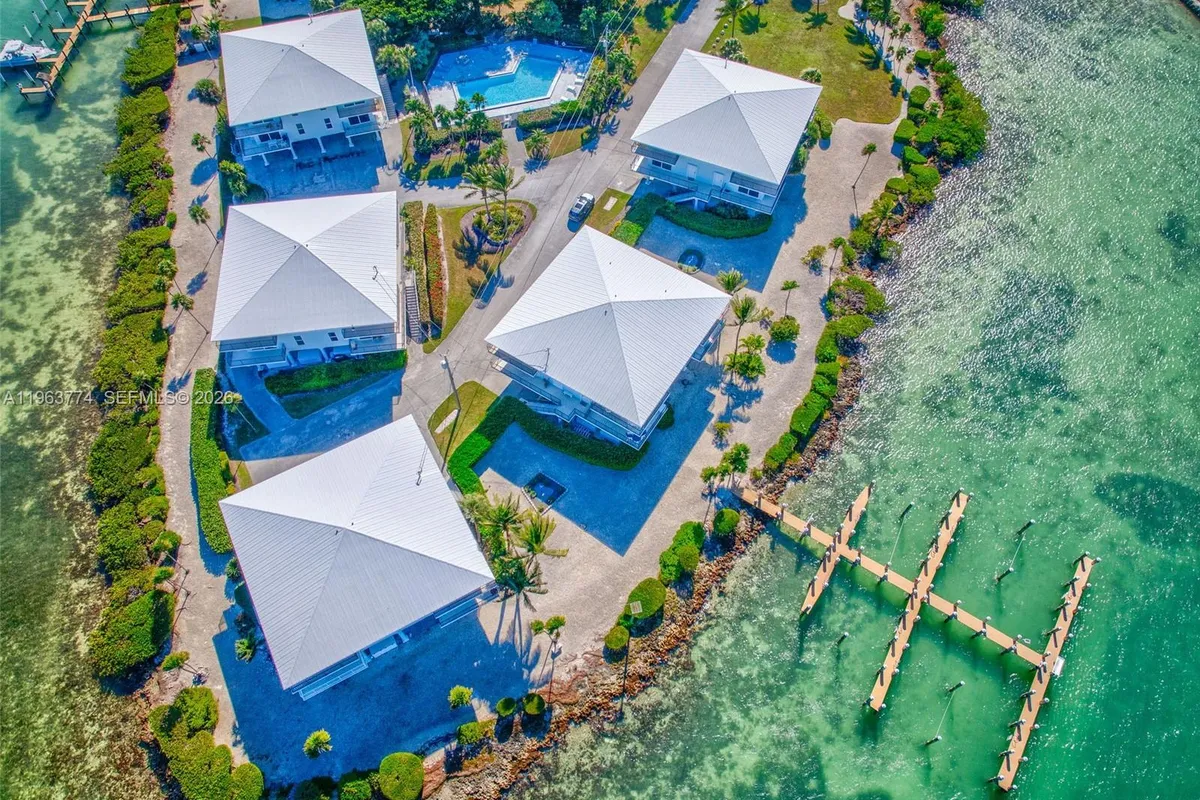 12690 Overseas Hwy # 310, Marathon FL 33050