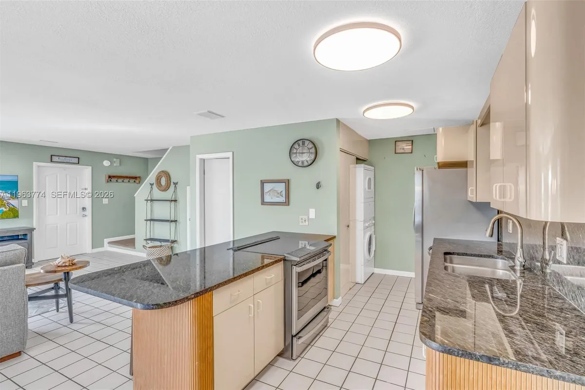 12690 Overseas Hwy # 310, Marathon FL 33050