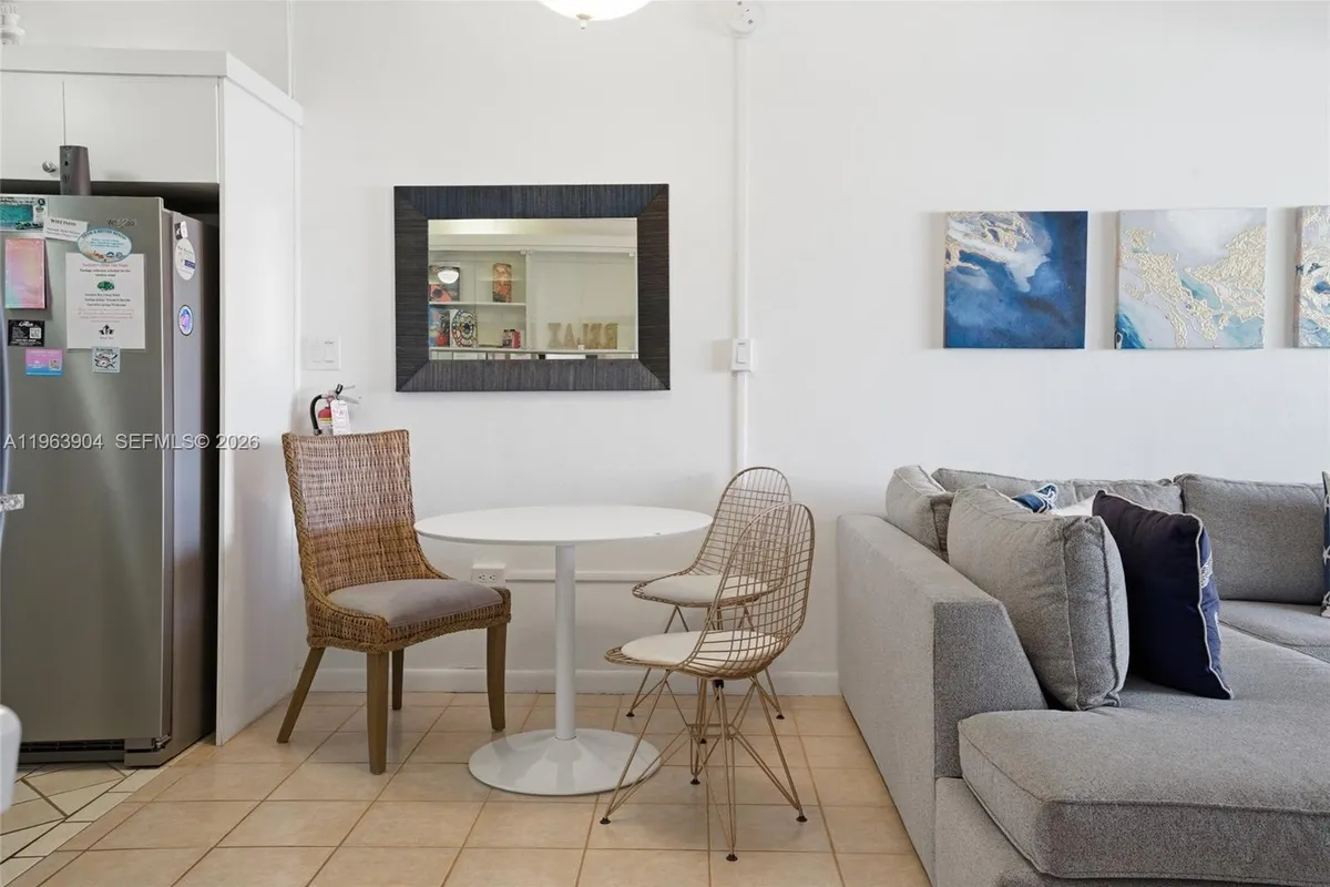 151 10th St, Marathon FL 33051