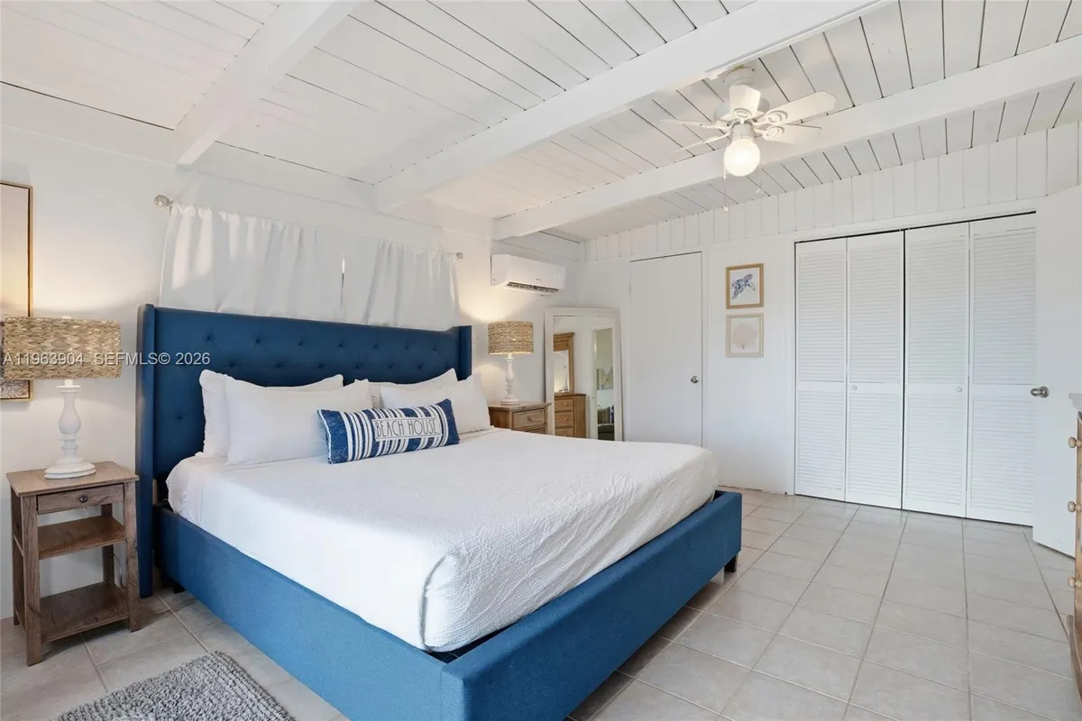 151 10th St, Marathon FL 33051