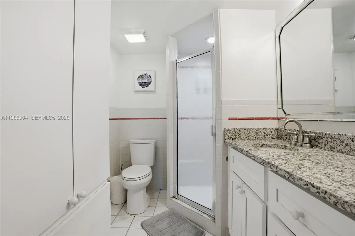 151 10th St, Marathon FL 33051