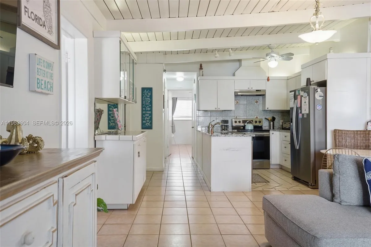 151 10th St, Marathon FL 33051