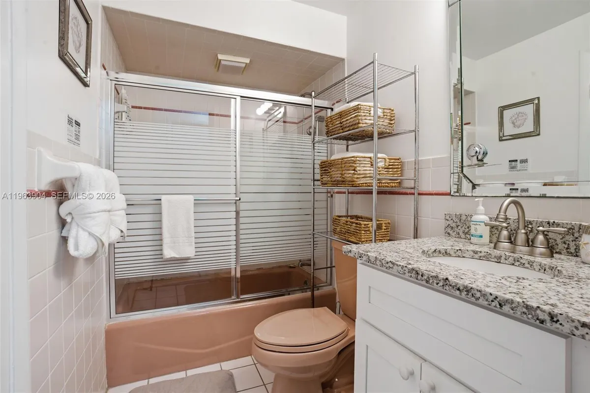 151 10th St, Marathon FL 33051