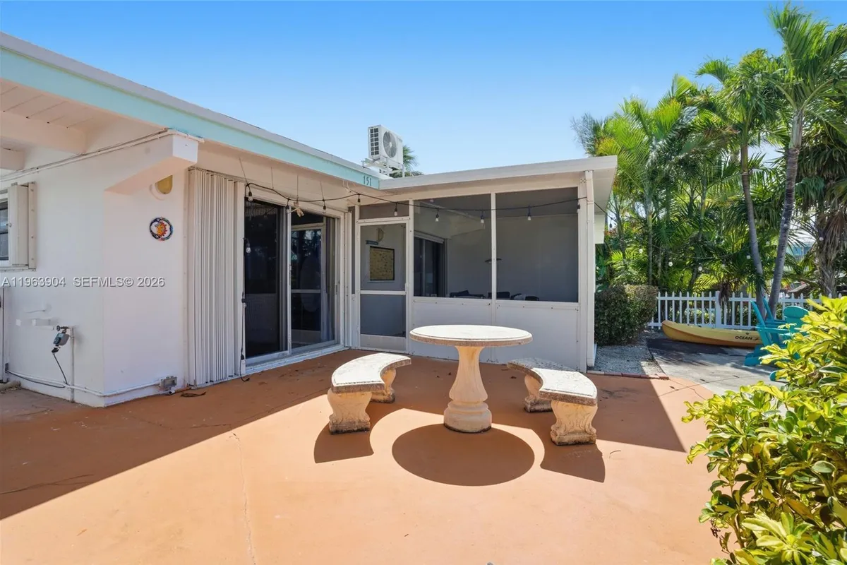 151 10th St, Marathon FL 33051