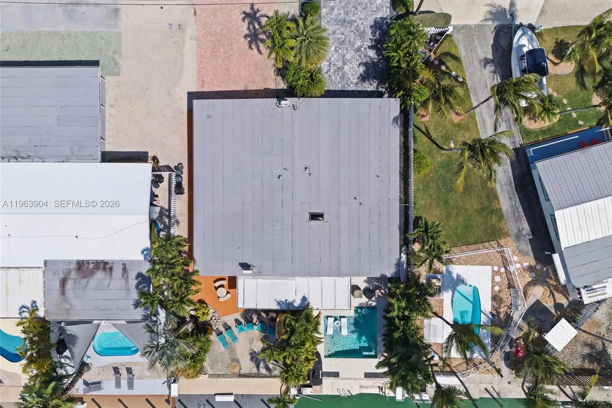 151 10th St, Marathon FL 33051