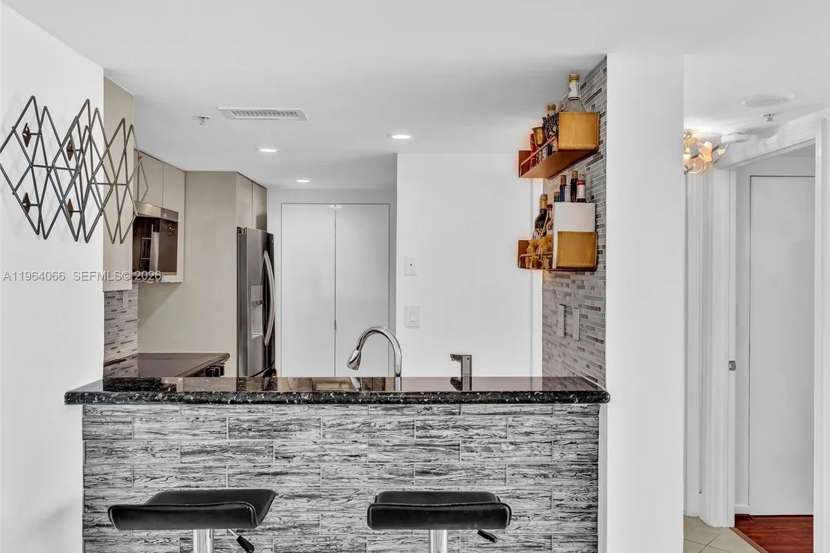 650 West Ave # 1605, Miami Beach FL 33139