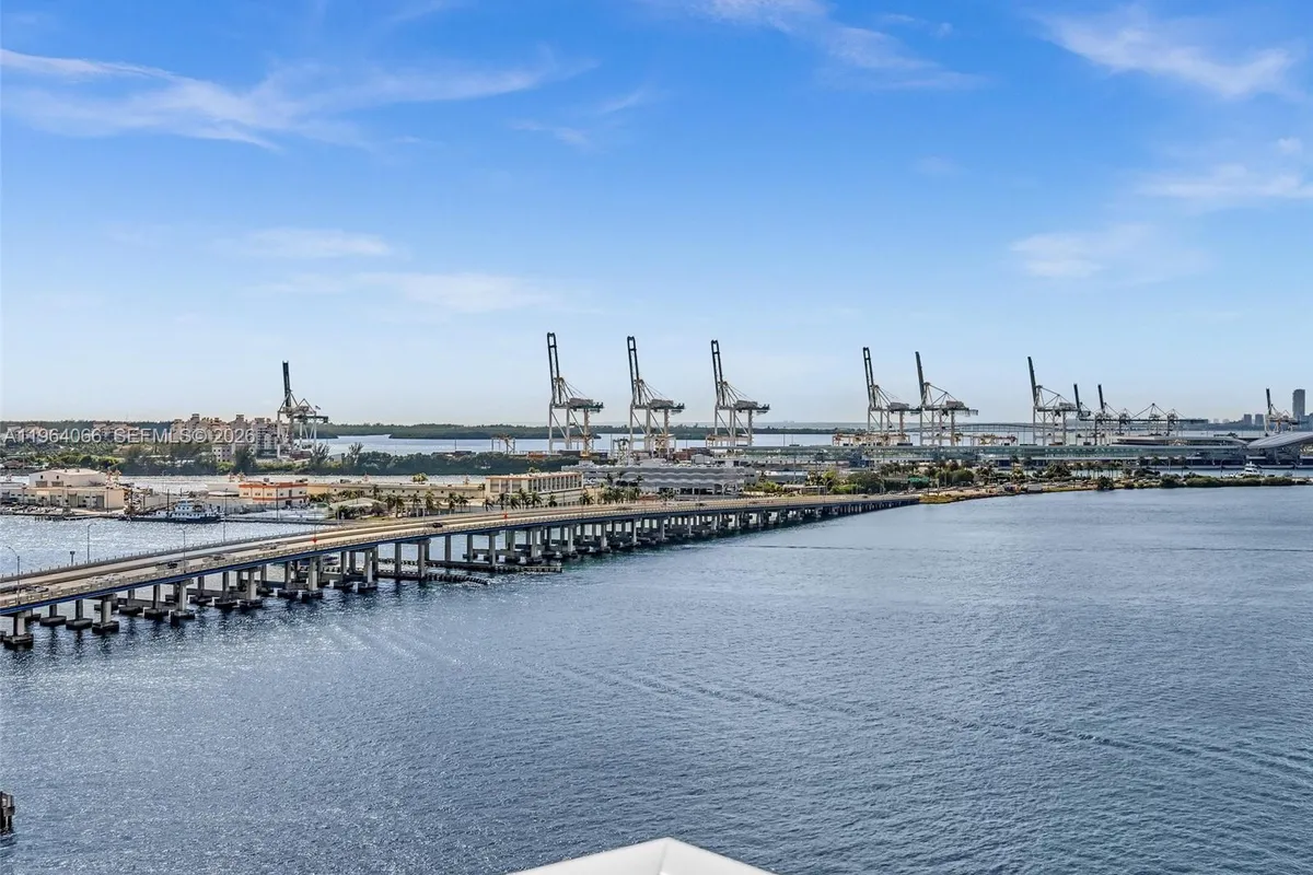 650 West Ave # 1605, Miami Beach FL 33139