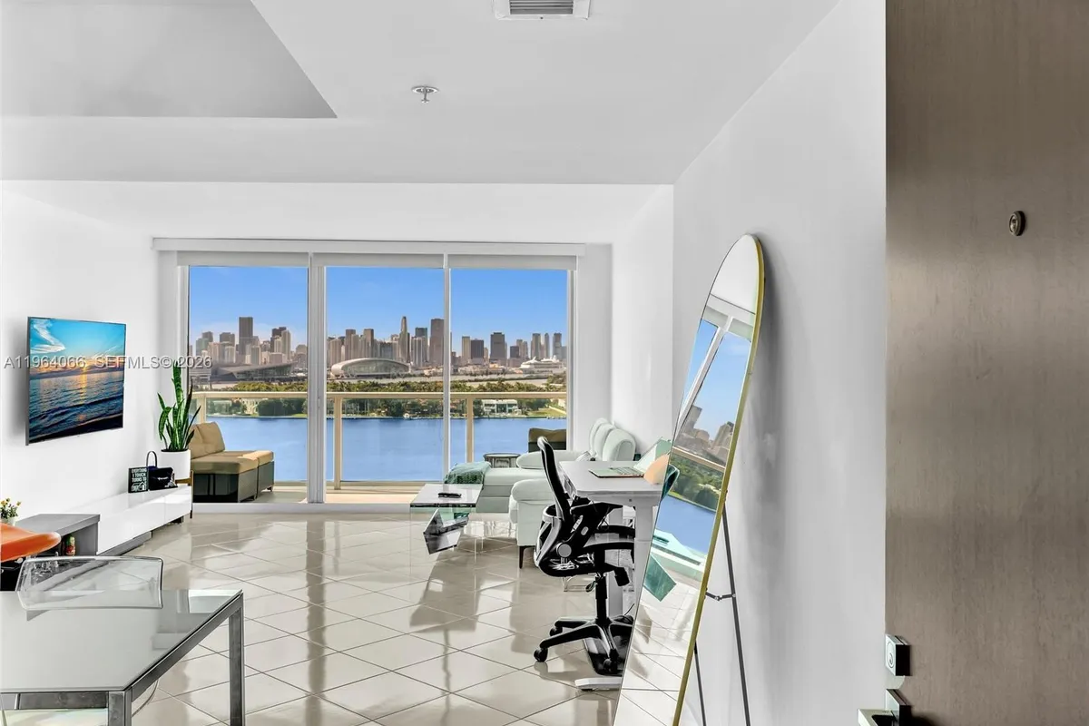 650 West Ave # 1605, Miami Beach FL 33139