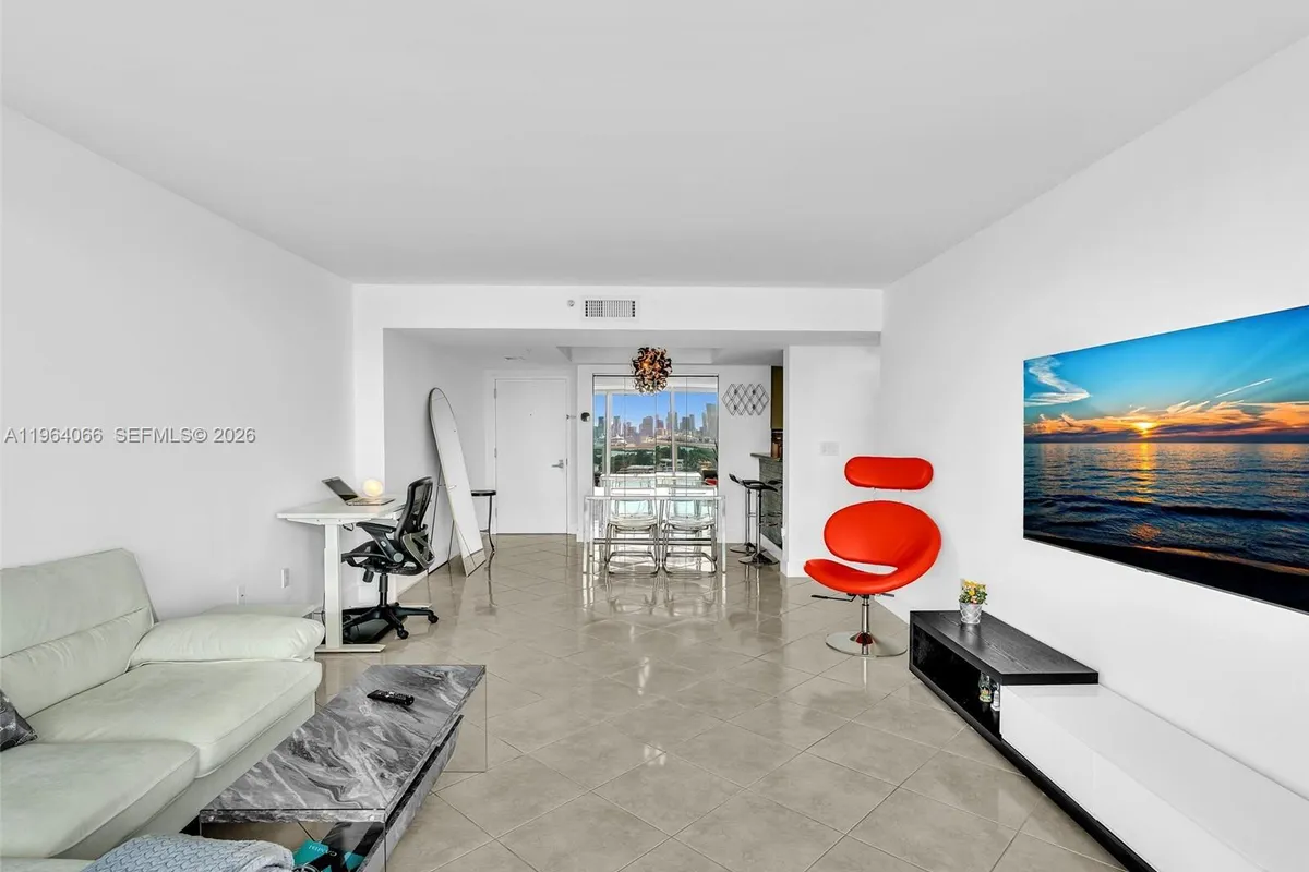 650 West Ave # 1605, Miami Beach FL 33139