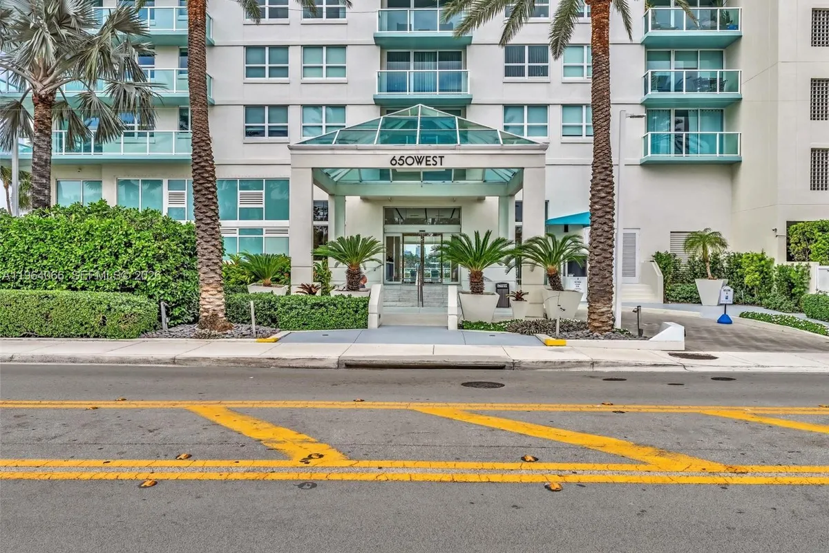 650 West Ave # 1605, Miami Beach FL 33139