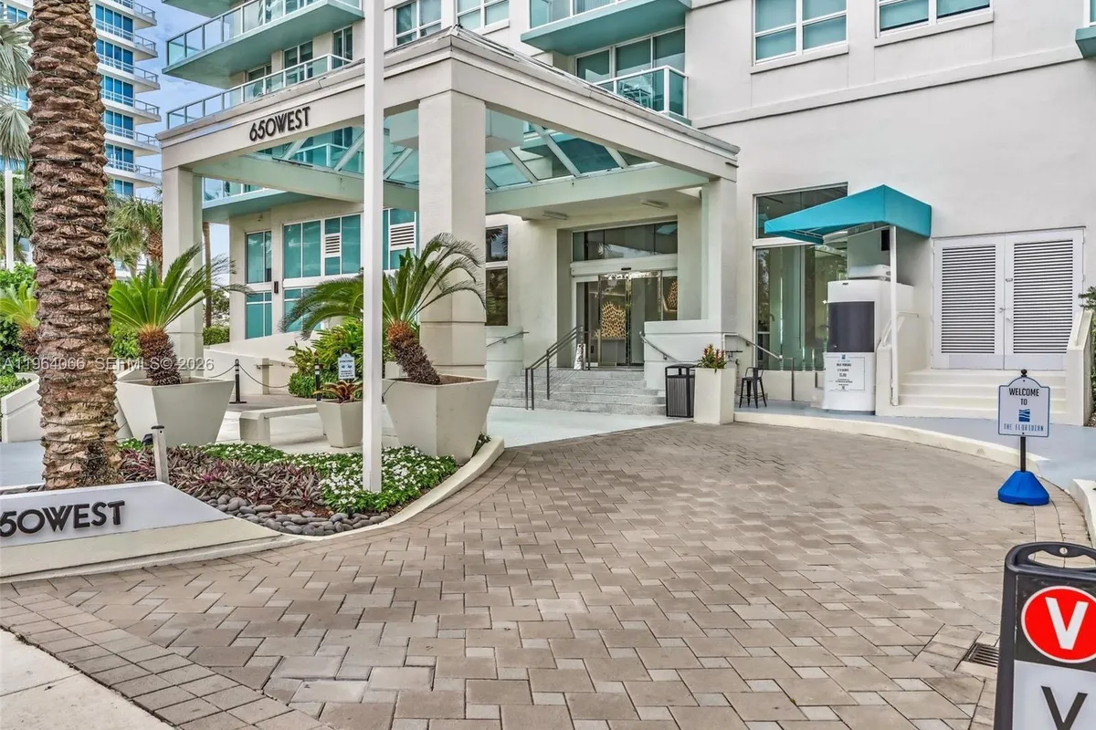 650 West Ave # 1605, Miami Beach FL 33139