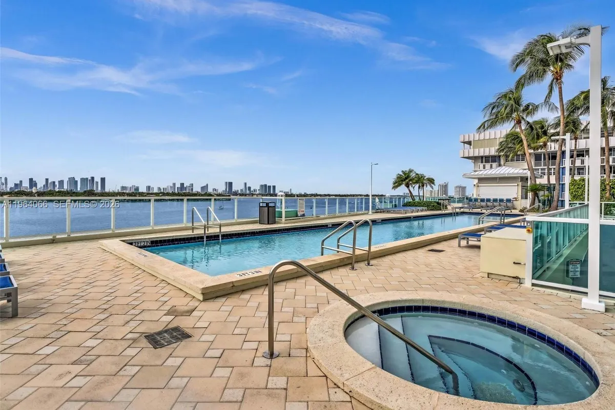 650 West Ave # 1605, Miami Beach FL 33139