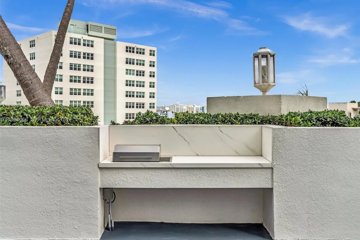 650 West Ave # 1605, Miami Beach FL 33139