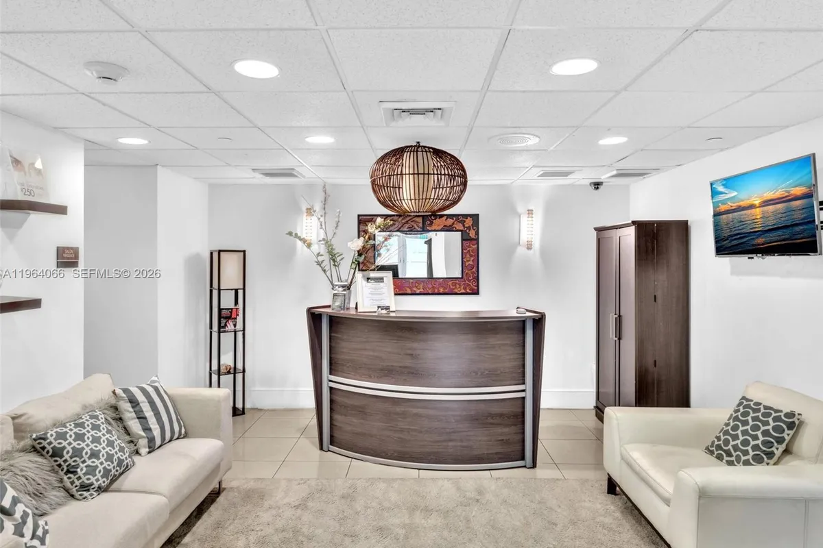 650 West Ave # 1605, Miami Beach FL 33139