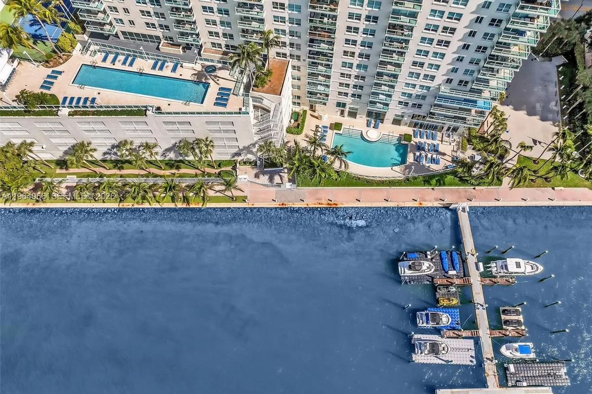 650 West Ave # 1605, Miami Beach FL 33139