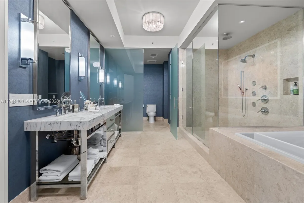 9703 Collins Ave # 2515, Bal Harbour FL 33154