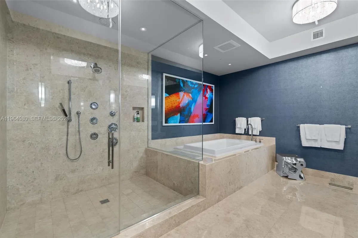 9703 Collins Ave # 2515, Bal Harbour FL 33154