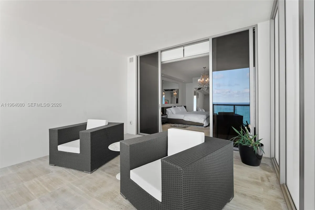 9703 Collins Ave # 2515, Bal Harbour FL 33154