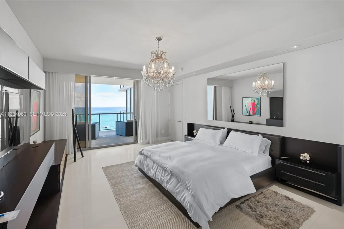 9703 Collins Ave # 2515, Bal Harbour FL 33154