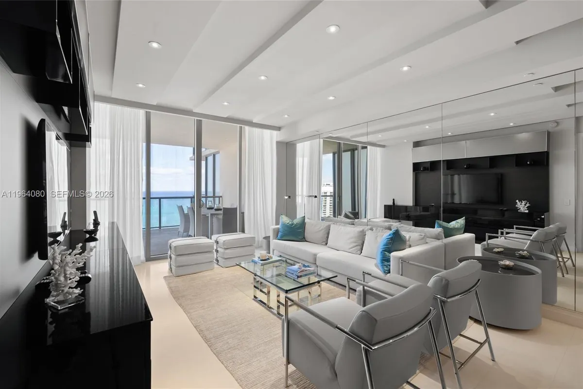 9703 Collins Ave # 2515, Bal Harbour FL 33154
