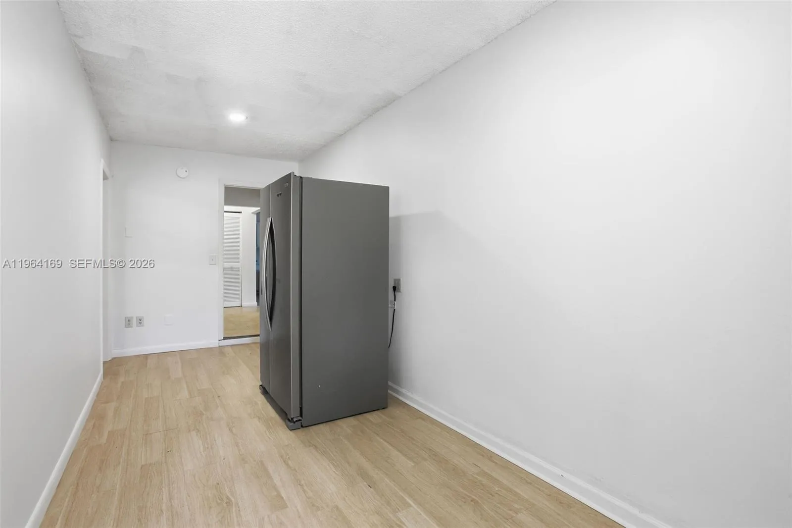 16244 E Grand National Dr, Loxahatchee FL 33470