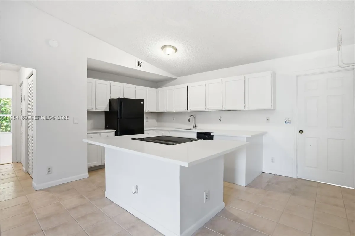 16244 E Grand National Dr, Loxahatchee FL 33470