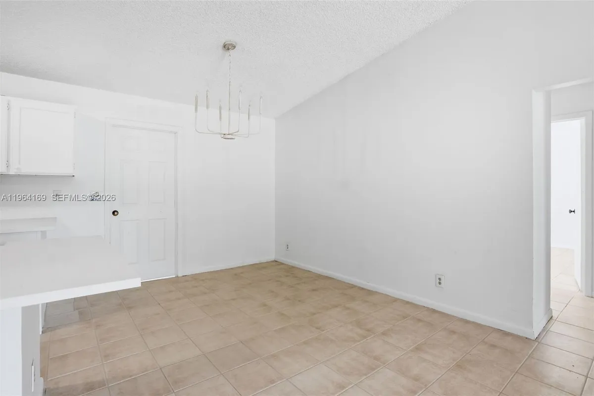 16244 E Grand National Dr, Loxahatchee FL 33470