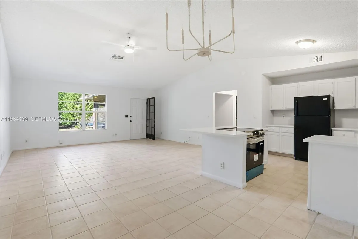 16244 E Grand National Dr, Loxahatchee FL 33470