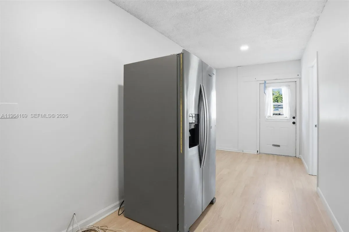 16244 E Grand National Dr, Loxahatchee FL 33470