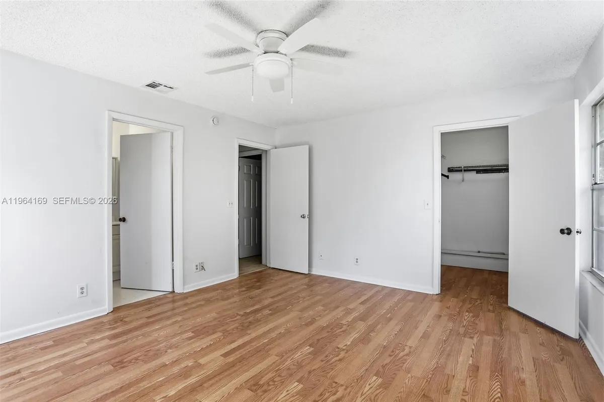 16244 E Grand National Dr, Loxahatchee FL 33470