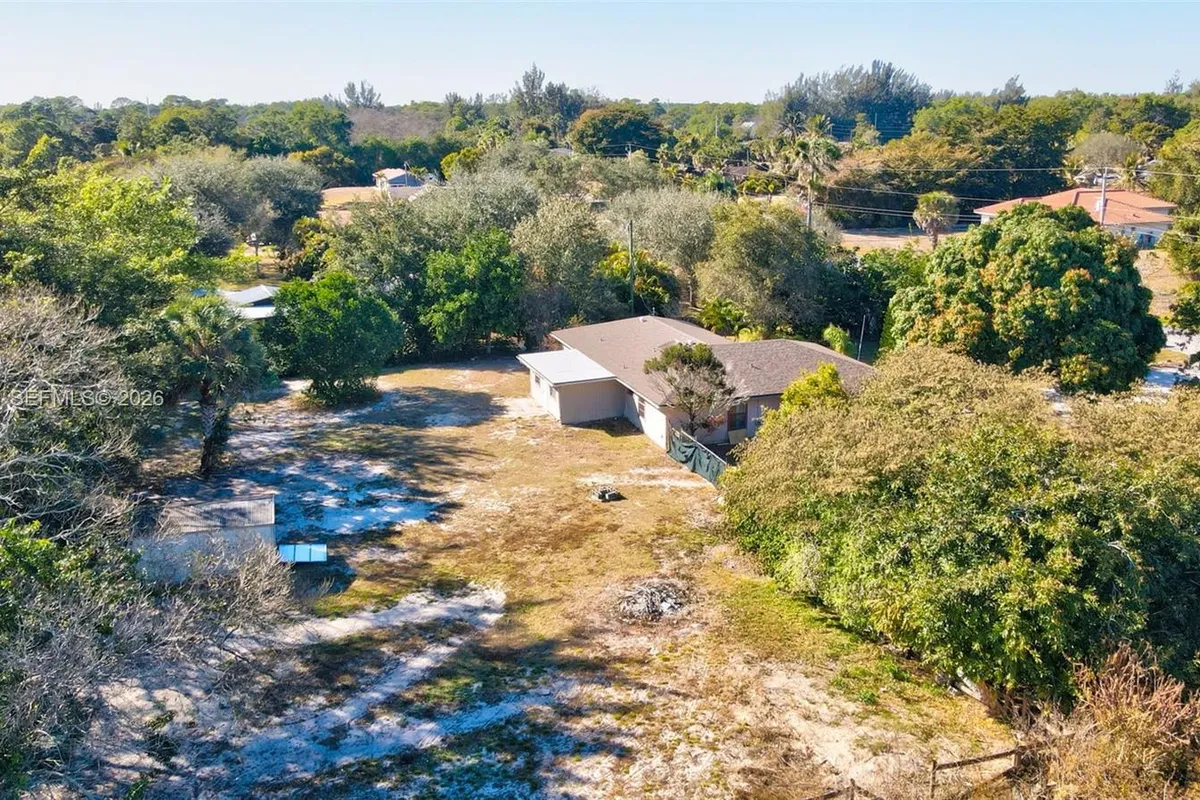 16244 E Grand National Dr, Loxahatchee FL 33470