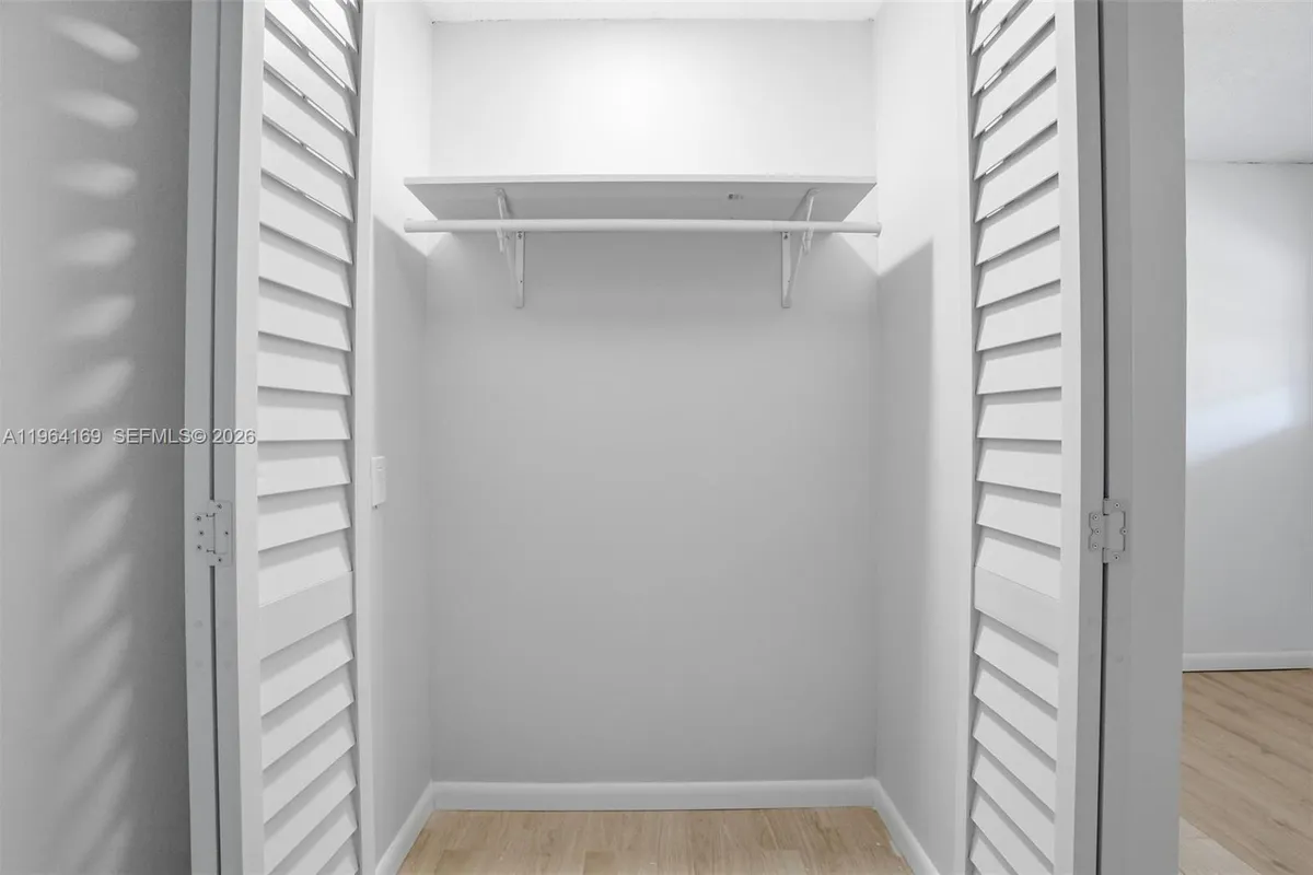 16244 E Grand National Dr, Loxahatchee FL 33470