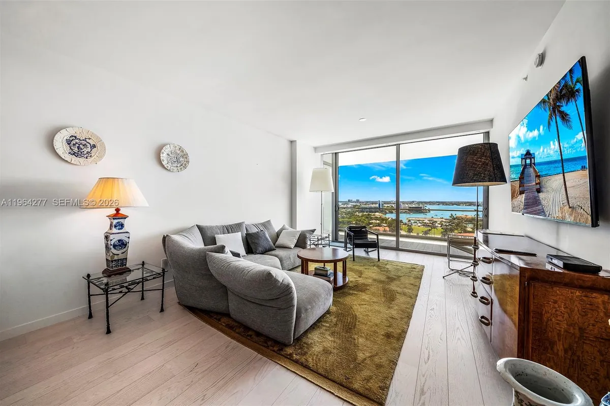 10203 Collins Ave # 1602, Bal Harbour FL 33154