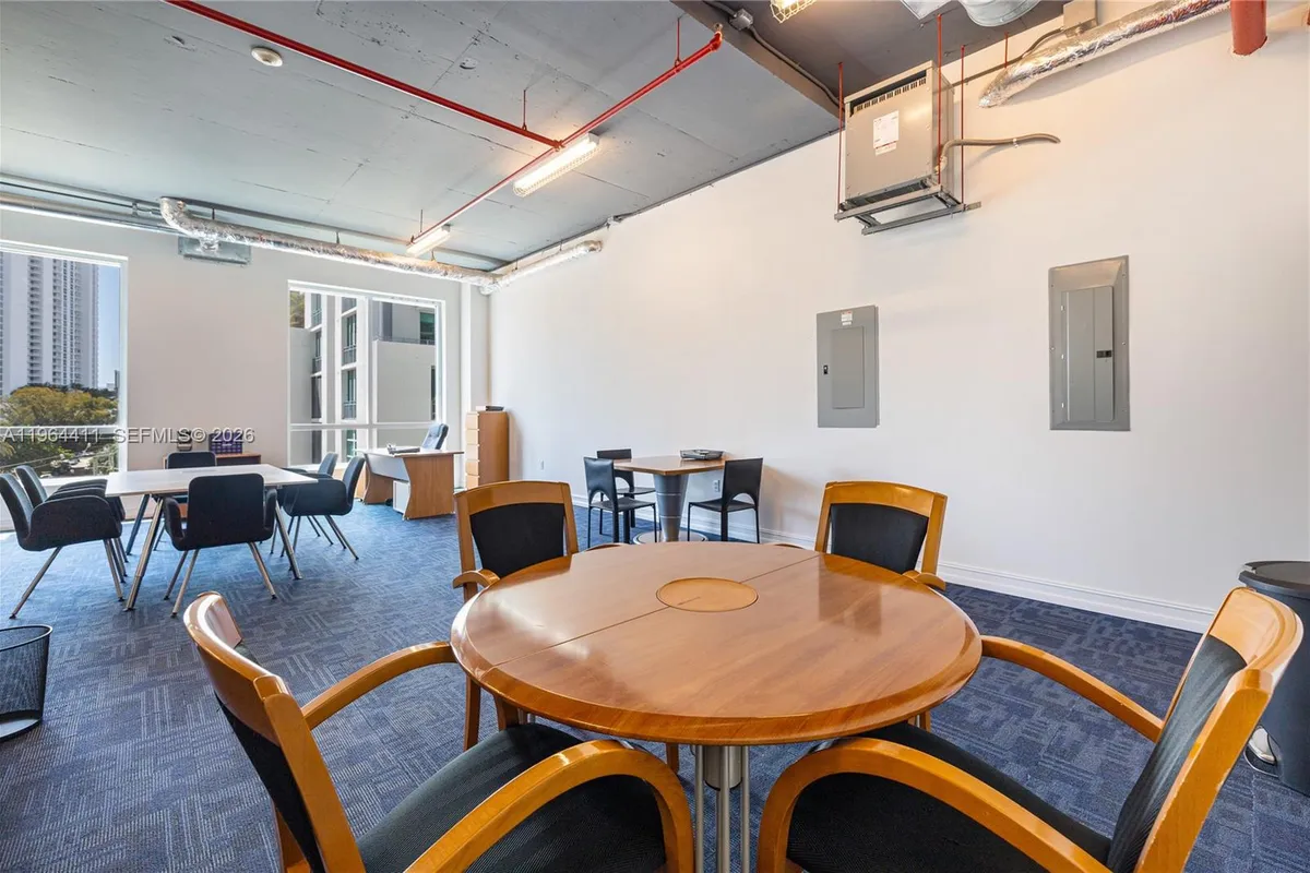 333 NE 24th St # 409, Miami FL 33137