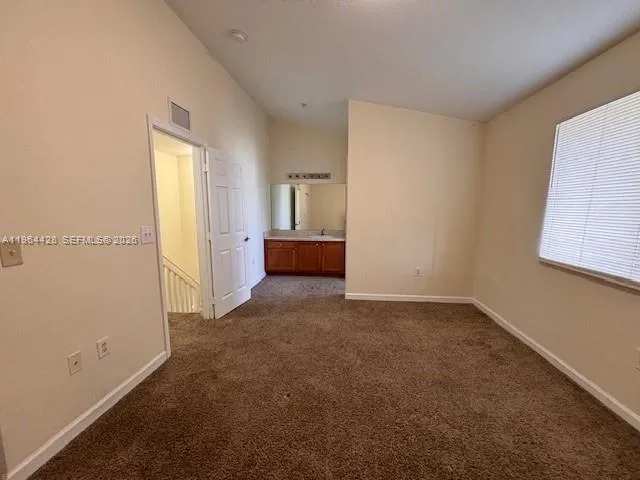 5457 SW 41st St, Pembroke Park FL 33023