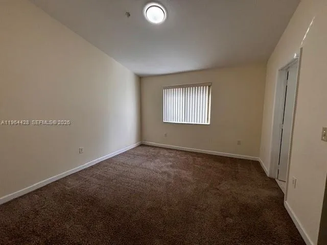 5457 SW 41st St, Pembroke Park FL 33023