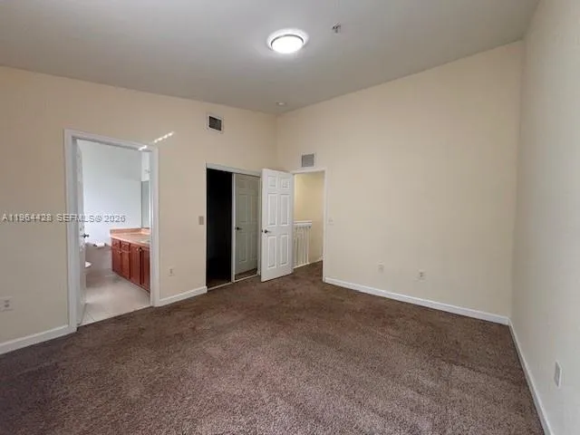 5457 SW 41st St, Pembroke Park FL 33023