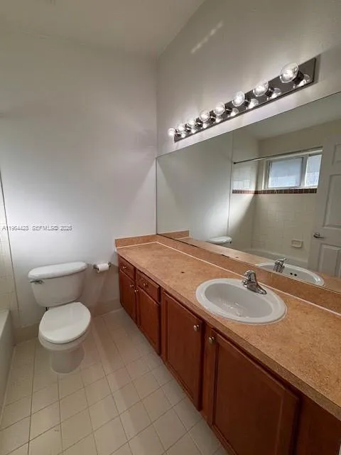 5457 SW 41st St, Pembroke Park FL 33023