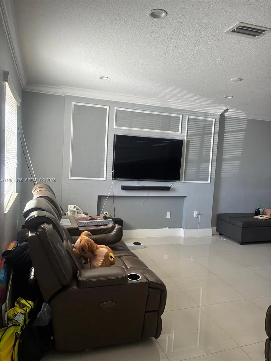 9425 NW 114th Ln # 3, Hialeah Gardens FL 33018