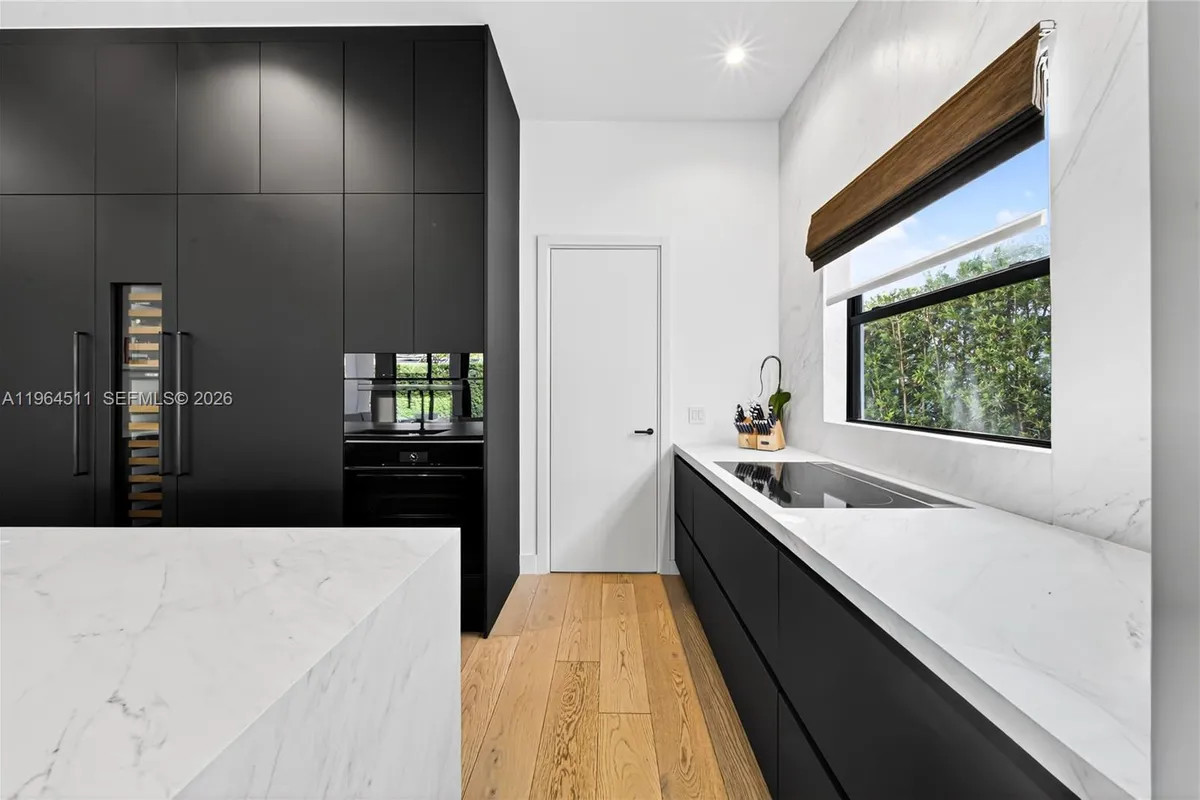 7500 SW 55th Ave, Miami FL 33143