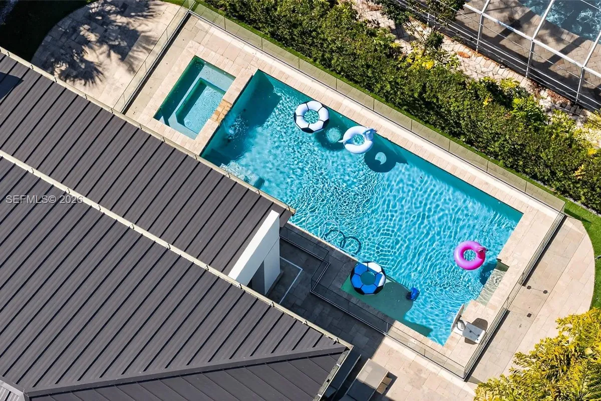 7500 SW 55th Ave, Miami FL 33143