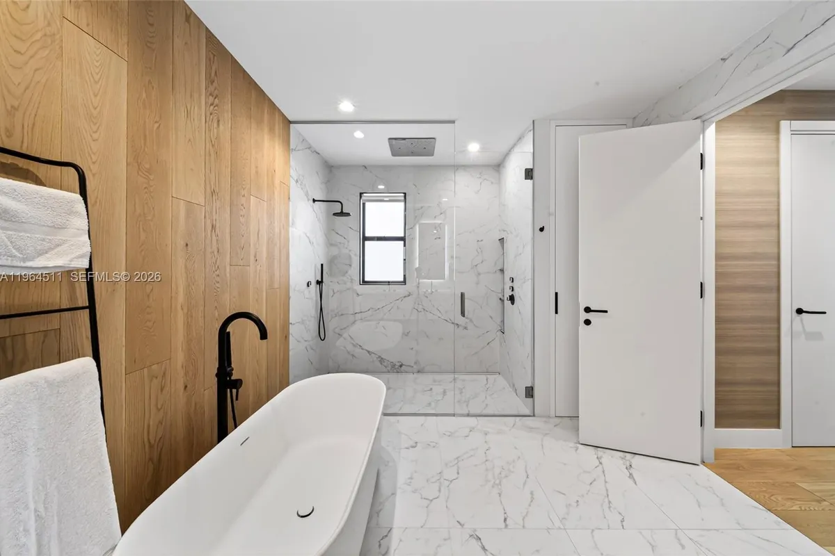 7500 SW 55th Ave, Miami FL 33143