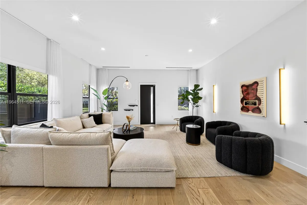 7500 SW 55th Ave, Miami FL 33143